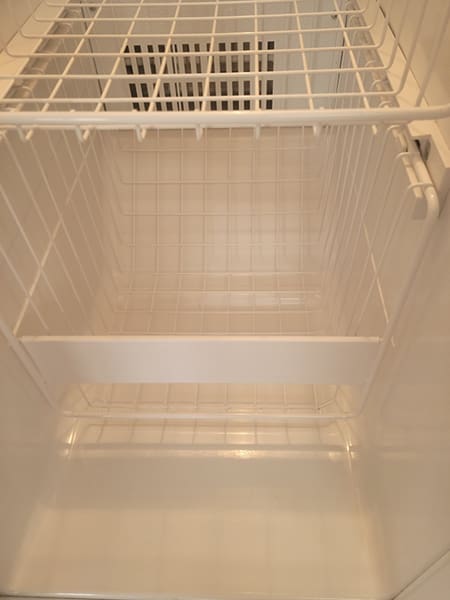 Inside-freezer-after