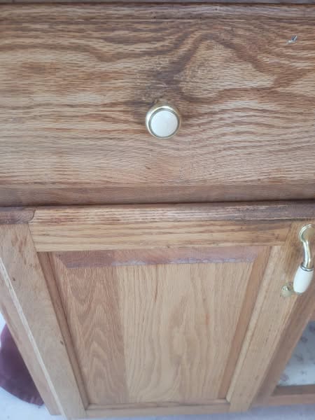 Outer-cupboard-before